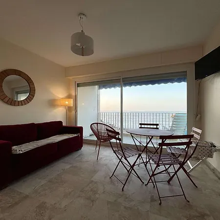Studio Ideal Face Mer Avec Terrasse Et Parking A Royan, Pres Des Commerces Et De La Plage - Fr-1-494-169 Apartment *